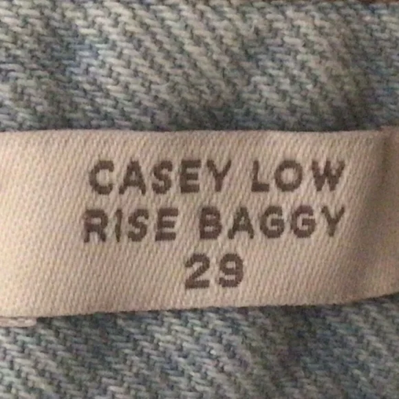 PacSun Women's Relaxed Denim Jeans - Picture 2 of 4